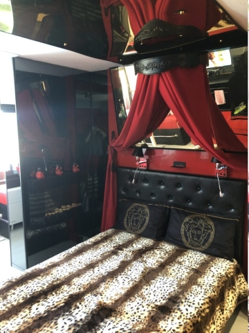 décoration sexy rouge